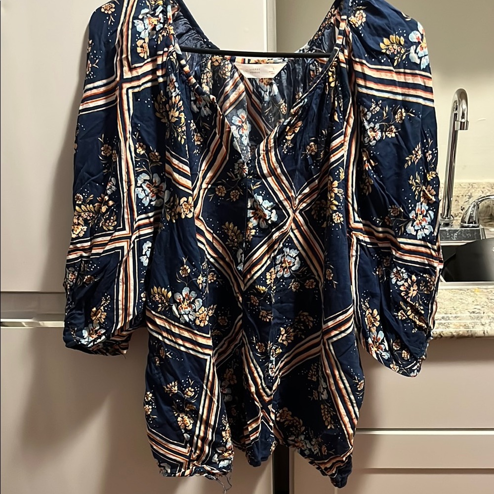 LC Lauren Conrad Blue and White Relaxed Ruched Blouse